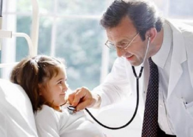 Kinh nghiệm chọn mua bảo hiểm sức khỏe cho trẻ em?